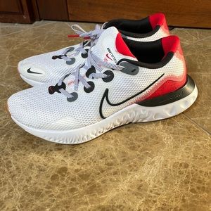 Nike Renew Sneakers